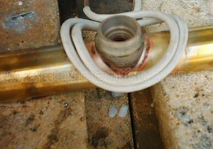 山西阳泉客户购买高频感应加热焊机用于铜管的焊接热处理